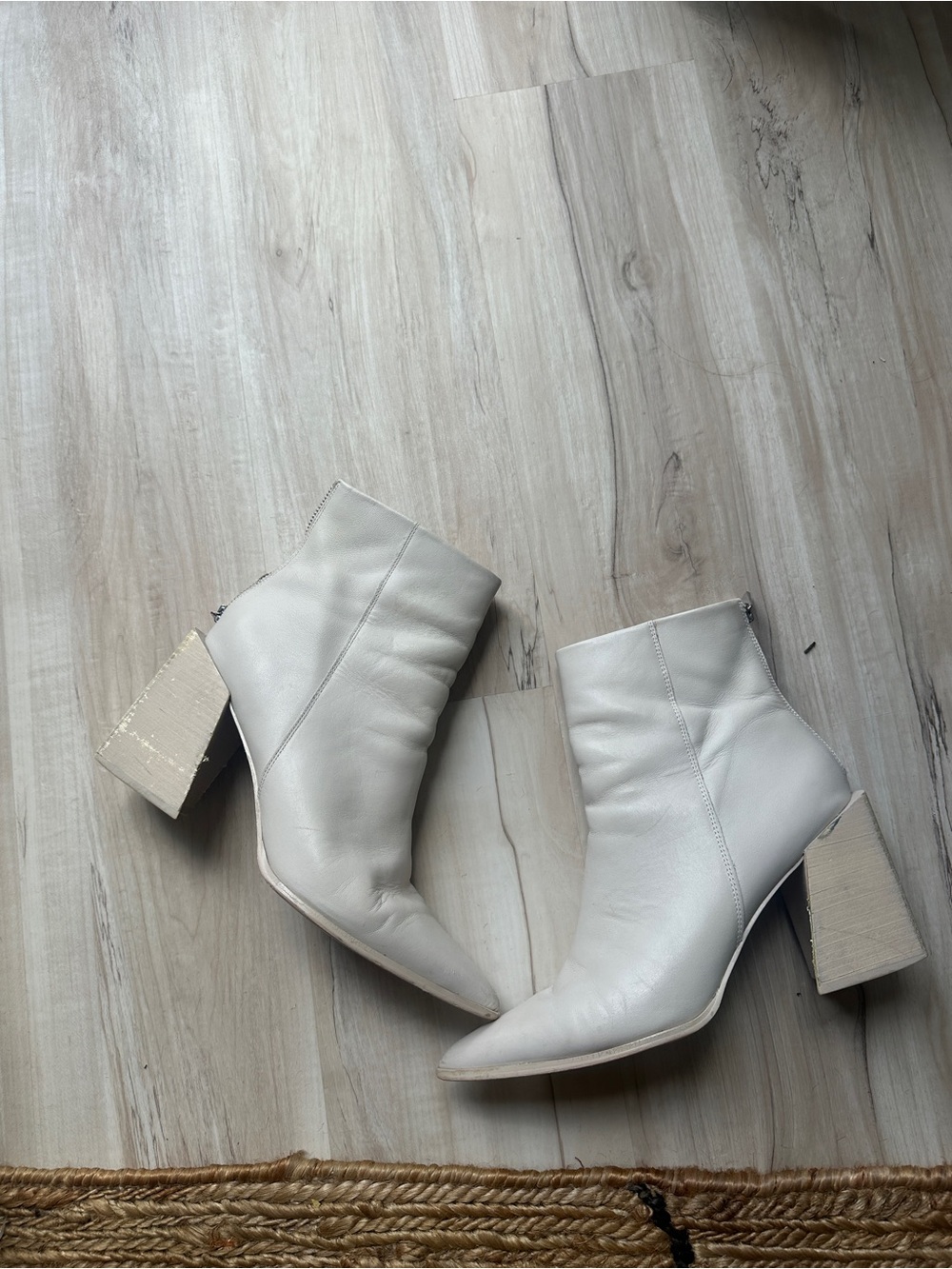 Women’s Steve Madden Cream Pointed Toe Block Heel Ankle Boots